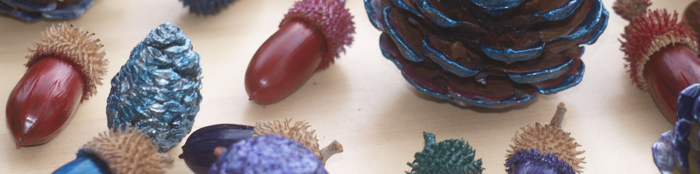 How to make pretty painted acorns